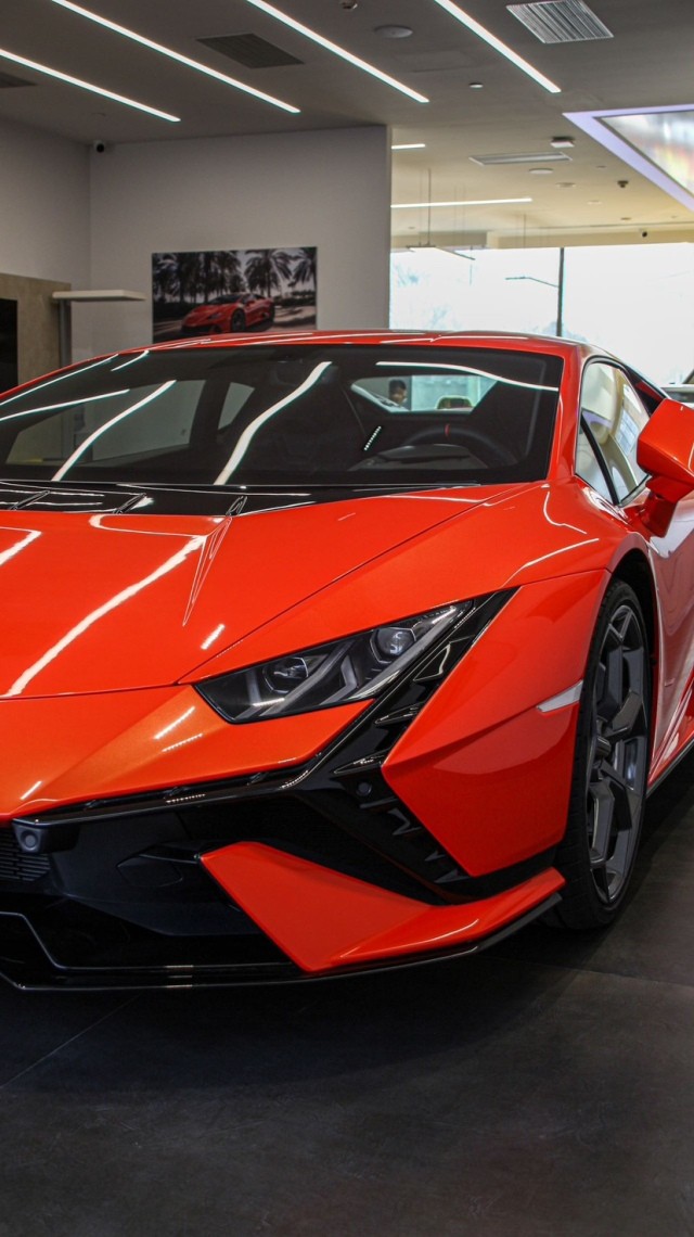 兰博基尼最新款2024车型观点论述，未来驾驶的极致体验与革新展望