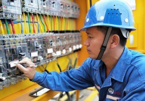 济宁市电工招聘，点亮职业之光，开启技能人生新篇章