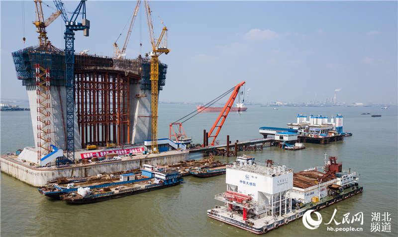 沪通大桥第29墩最新进展,科技巨作展现桥梁未来魅力