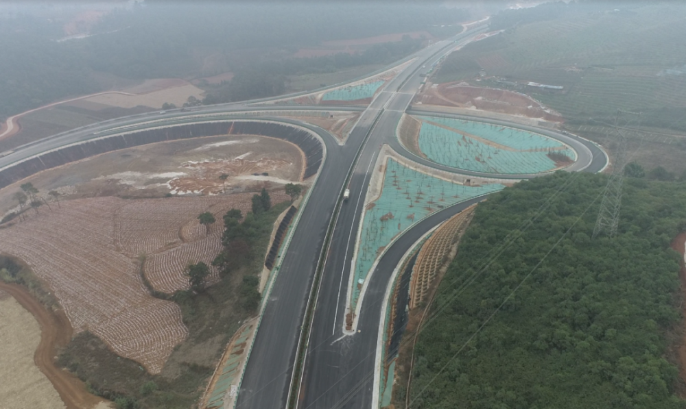 文马高速公路最新动态，科技引领交通革新，智能出行时代来临