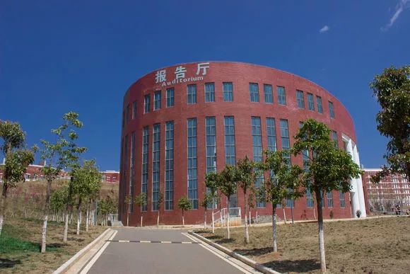 滇池学院最新进展动态速递 🎉🏫