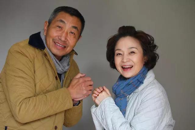 邻居也疯狂演员表全解析及步骤指南（初学者进阶必备）