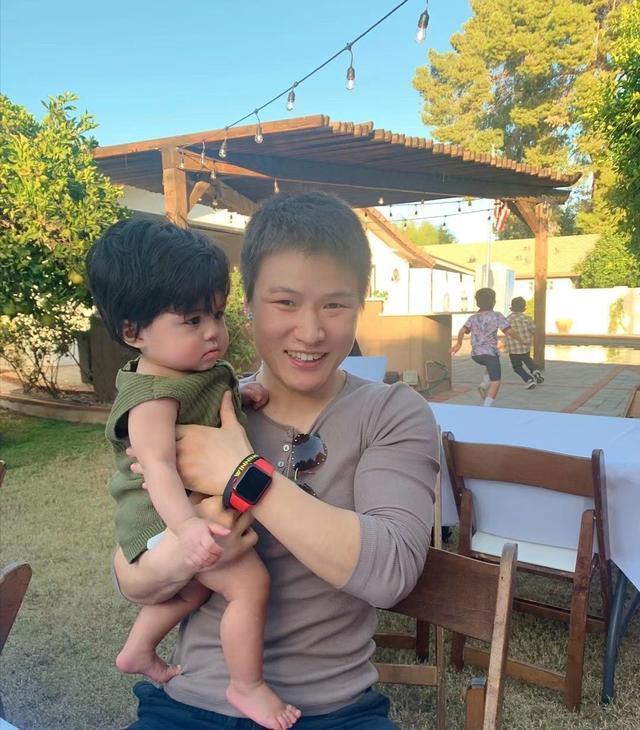 李景亮UFC最新比赛,赛场闪耀之星,展现超凡实力!