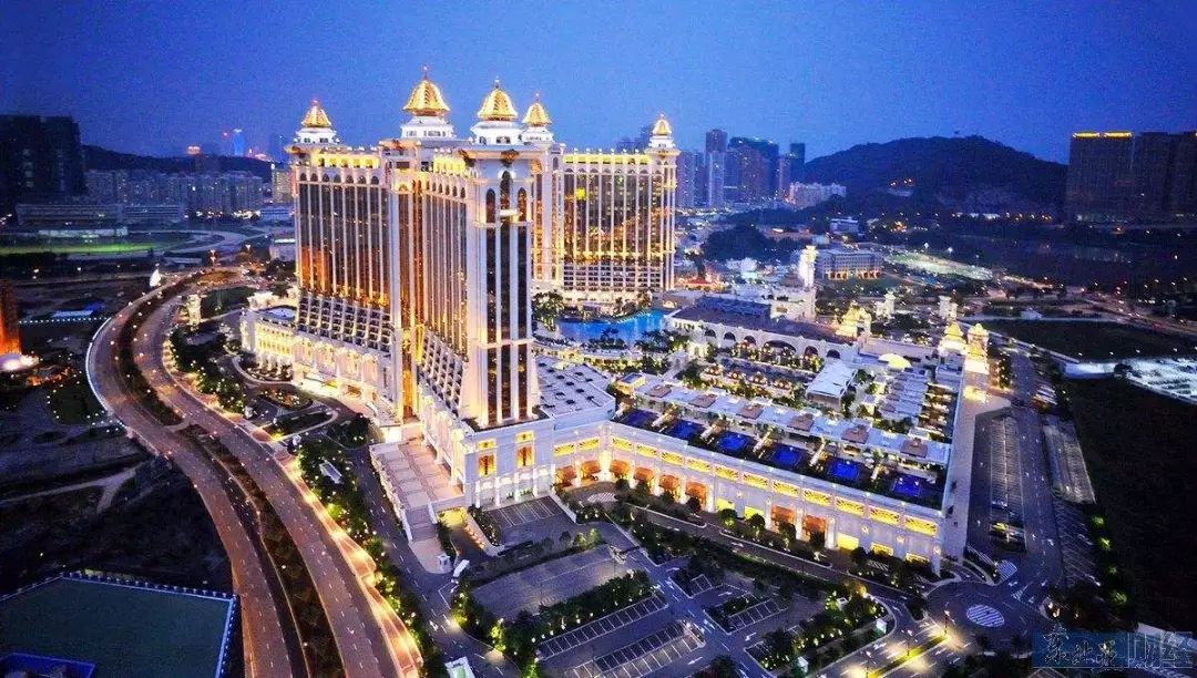 新澳新澳门正版资料,全方位展开数据规划_WFS29.777实验版