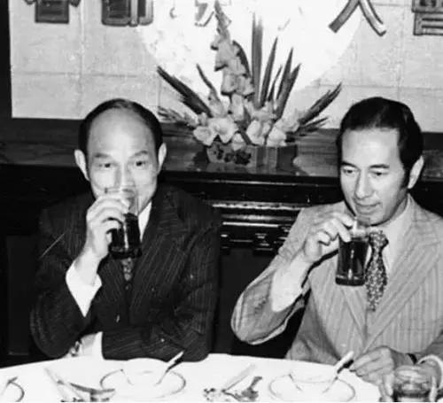 澳门跑狗,社会承担实践战略_FFK50.845精密版