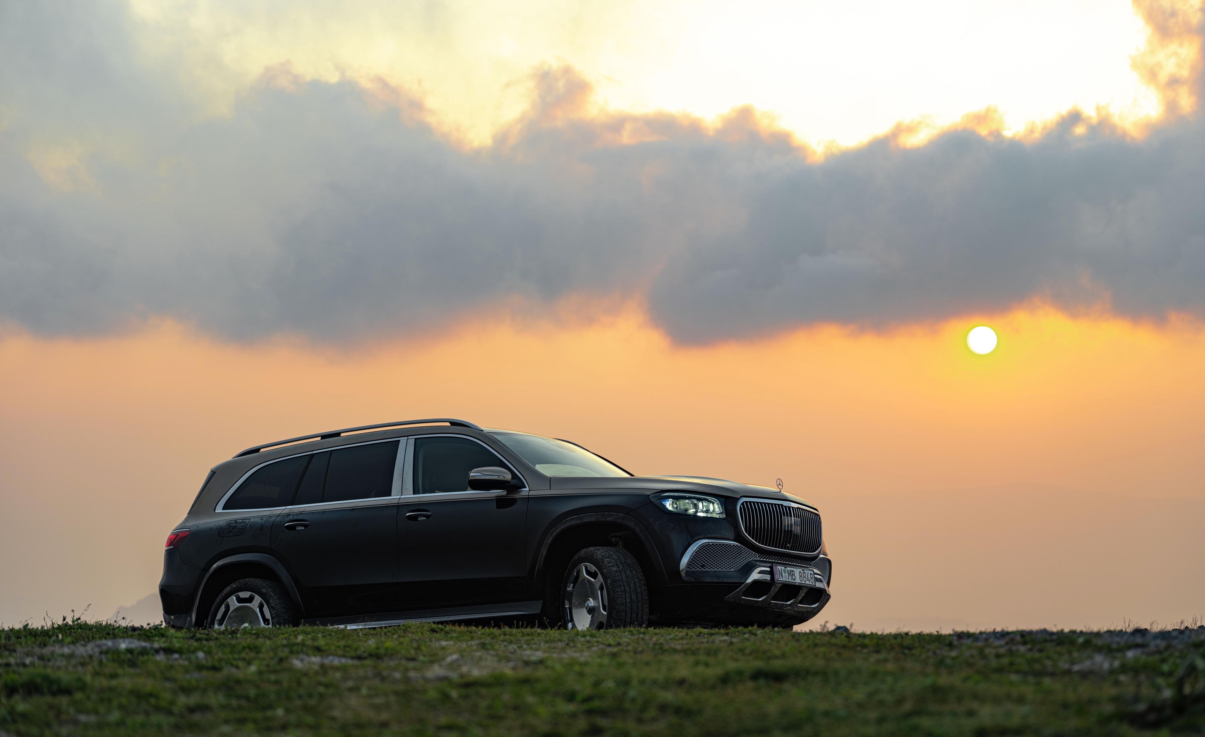 奔驰GLS400最新报价及豪华SUV市场新动态解析