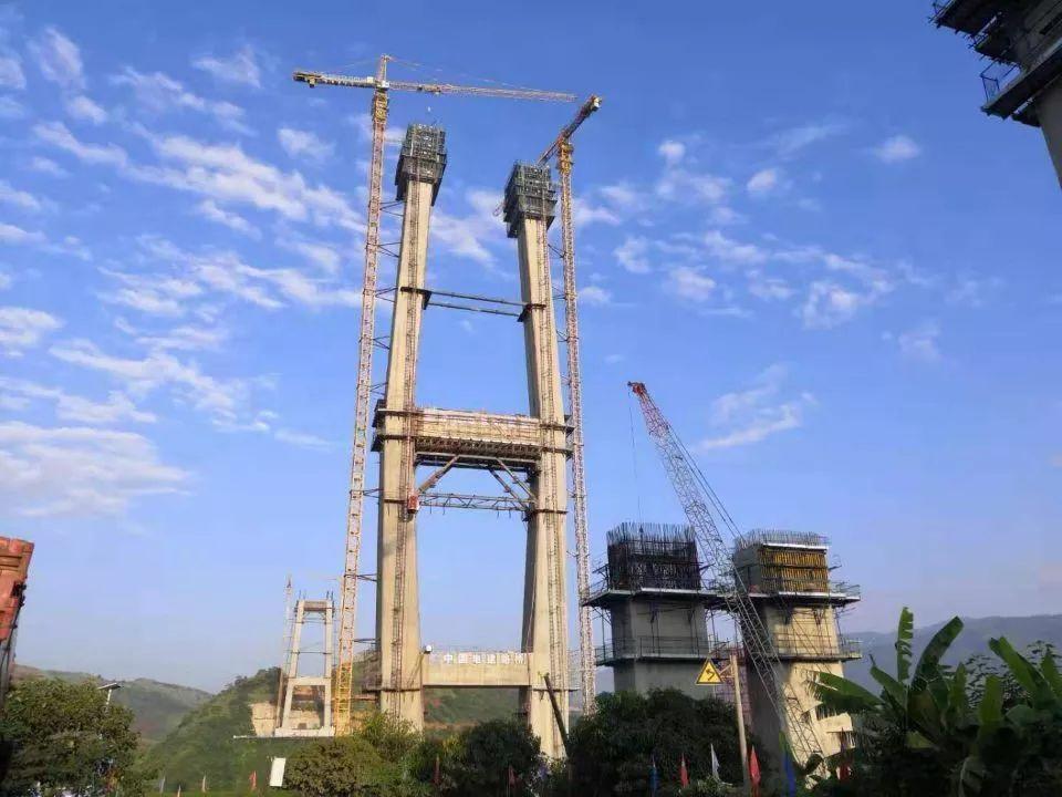 红河高速公路最新动态,最新论述与进展概述