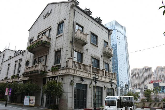 武汉巴登城最新动态与夏日奇遇揭秘