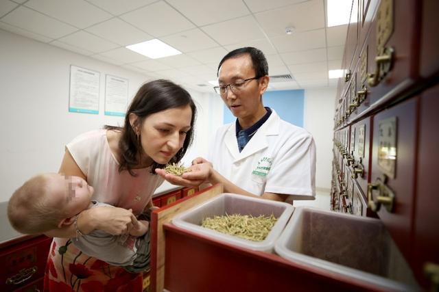 俄罗斯商务签证最新政策解析,探索自然美景,寻觅内心宁静之旅