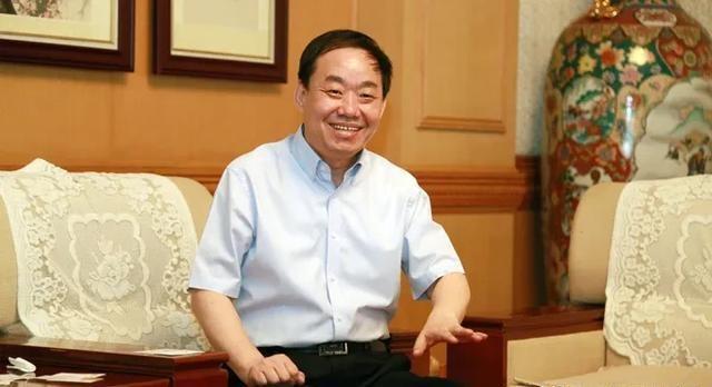 2024新奥资料免费,深入探讨方案策略_RZZ58.437安全版