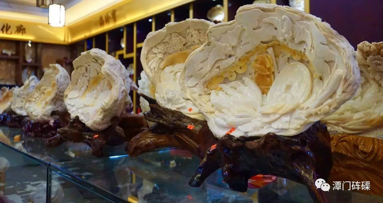 砗磲潭门镇科技前沿动态,智能小镇引领未来生活新潮