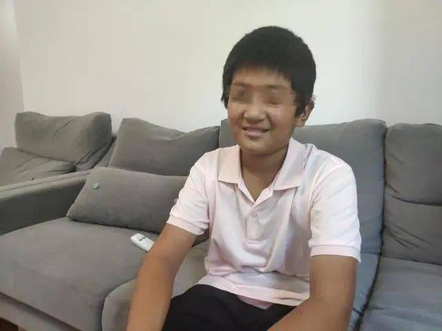 男童张津铭最新消息,男童张津铭最新消息,一颗新星在学习的道路上闪耀