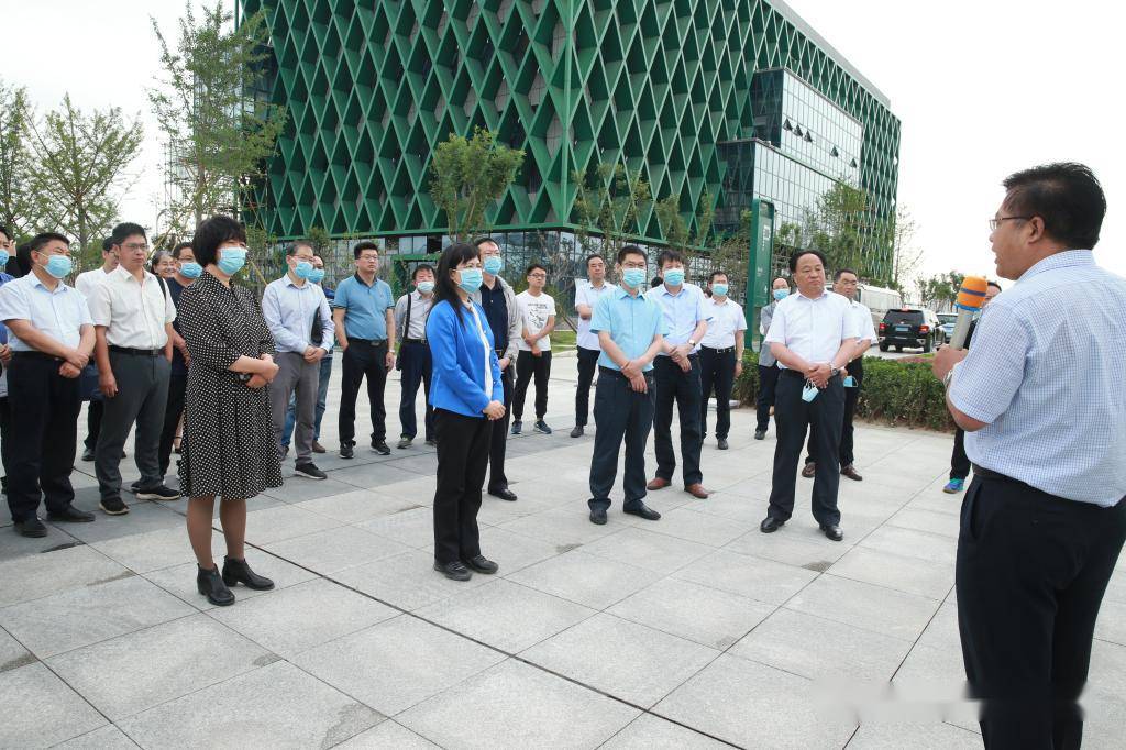 杨凌领导班子最新动态，引领自然探索之旅，追求内心平和与喜悦