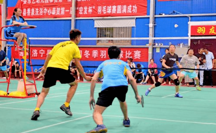 最新球赛进展,足球盛宴中的欢笑与情感纽带之旅